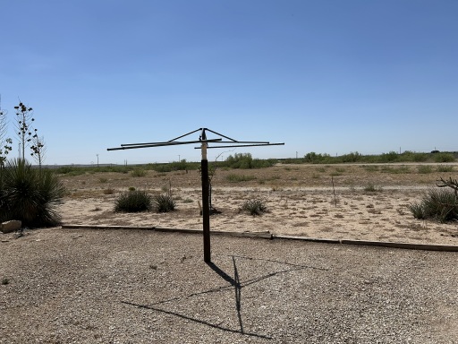 SKP Ranch Lot 1 Laundry Line