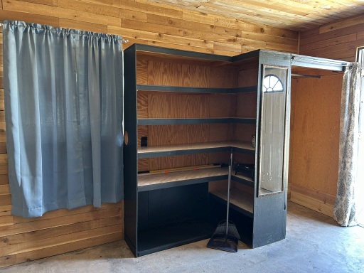 SKP Ranch Lot 1 Shed Bookshelf and Closet
